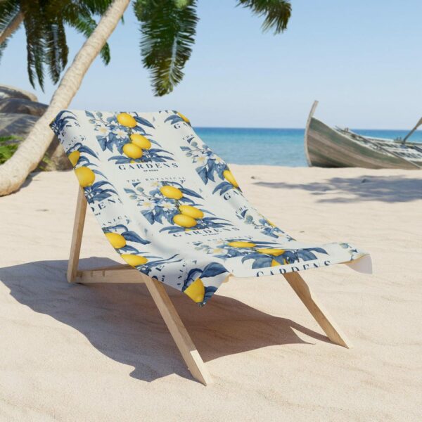 Luxurious European Style Beach Towel - Elegance for Beach, Pool, and Sunbathing - Italian Lemons Pattern - Image 2