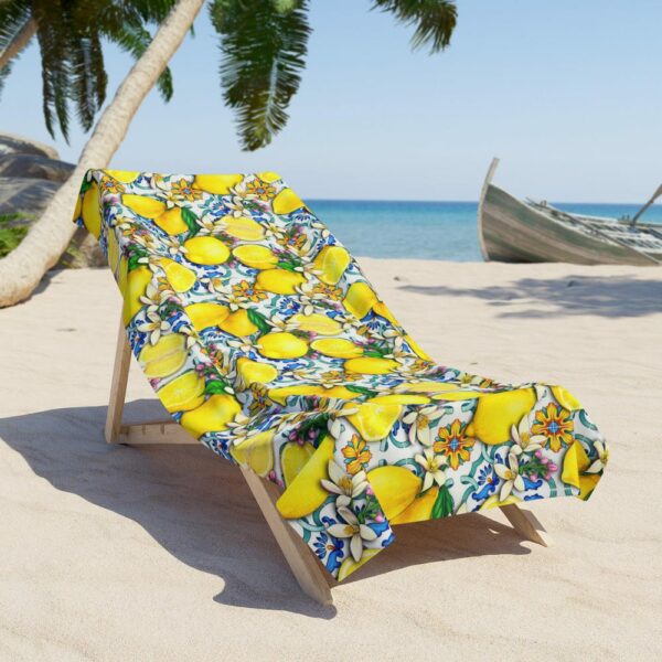 Luxurious European Style Beach Towel - Elegance for Beach, Pool, and Sunbathing - Italian Lemons Pattern